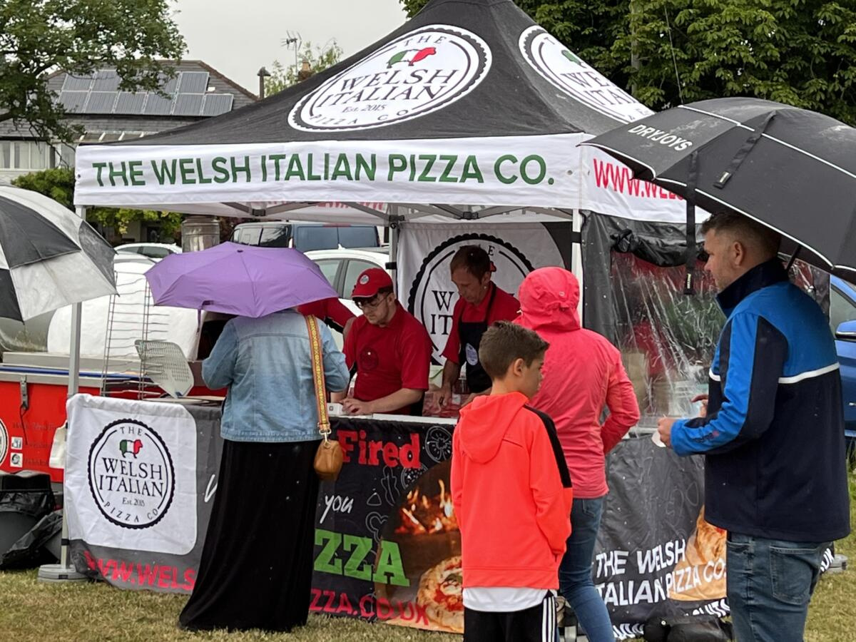 Planning a Festival or Fete? Here's Why Pizza Vans Are the Ultimate Street Food