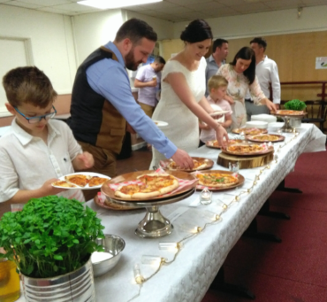 Why Pizza Catering is a Great Option for Your Next Event or Party