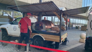 Wood-Fired Magic on Wheels: Discover the Delights of Our Pizza Truck
