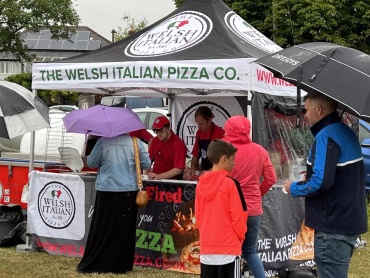 Planning a Festival or Fete? Here’s Why Pizza Vans Are the Ultimate Street Food
