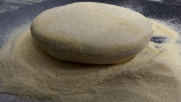 Behind the Dough: How We Make Our Neapolitan Pizza Base from Scratch